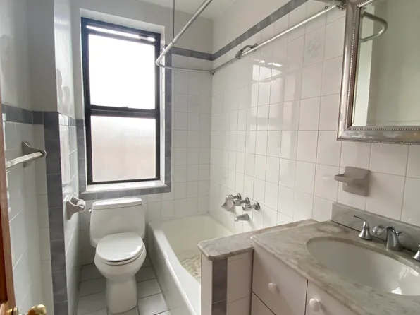 8708 Ridge Boulevard image 6 of 6