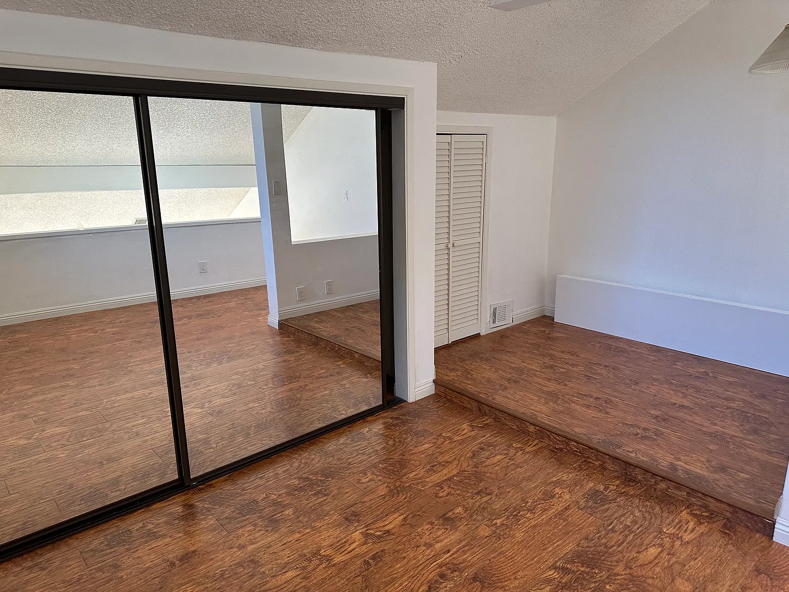 1 bed, 738 sqft, $2,650 — Photo 2