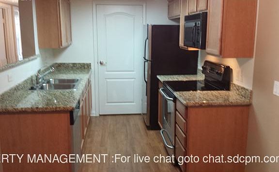 5th image of 12039 Alta Carmel Ct Unit 130