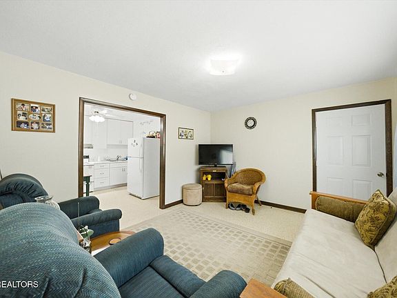 4th image of 1547 Millstone Beach Rd