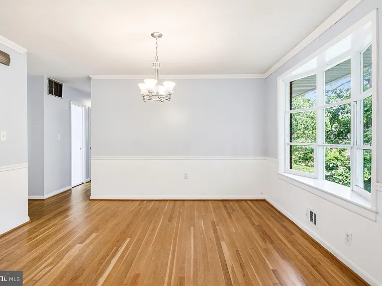 9017 Saint Andrews Pl — Photo 12