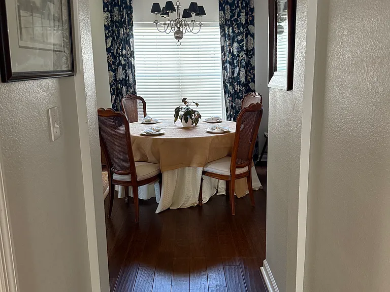 1327 Silver Moon Dr — Photo 7