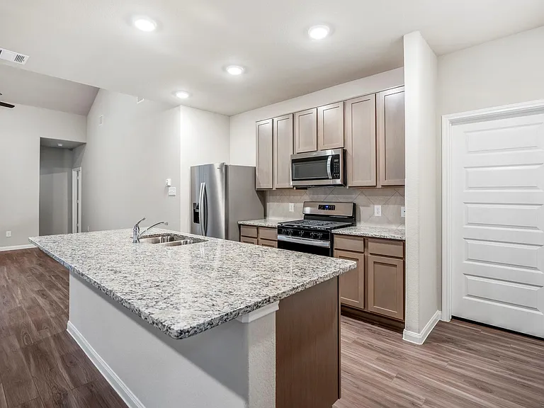 2421 Shellcracker Dr — Photo 14
