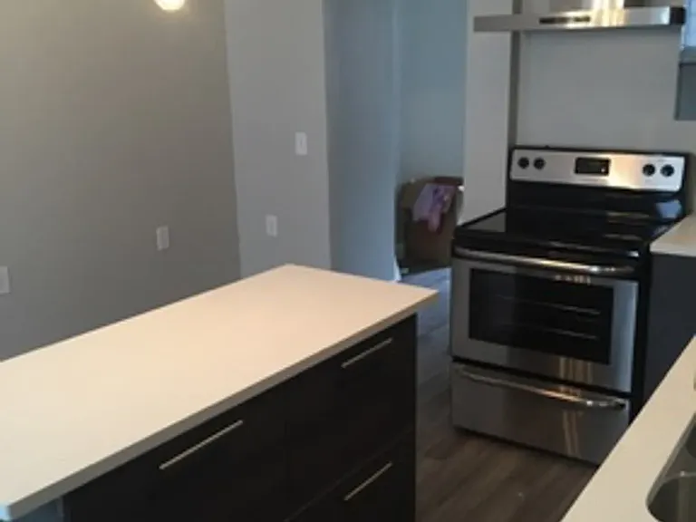 521 E State St #1 — Photo 9