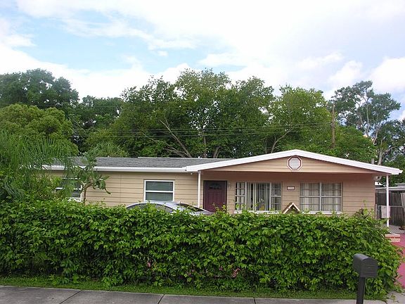 3rd image of 5204 Halifax Dr