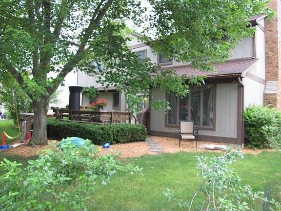 5th image of 2274 Collins Dr