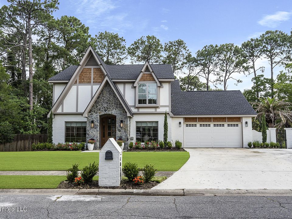 1st image of 4011 Breezy Hill Ln