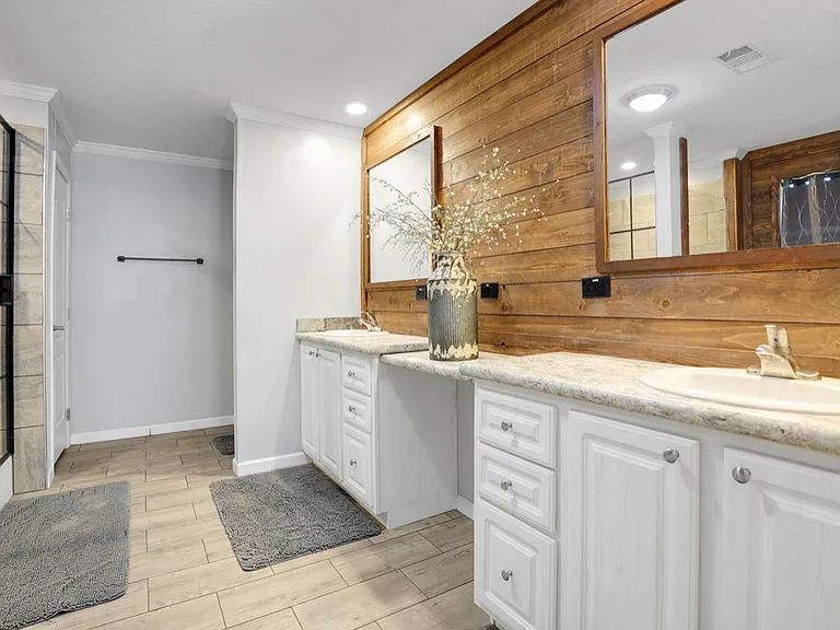 5854 County Road 315C — Photo 34