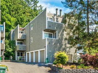 4118 58th Pl SW APT A, Seattle, WA 98116
