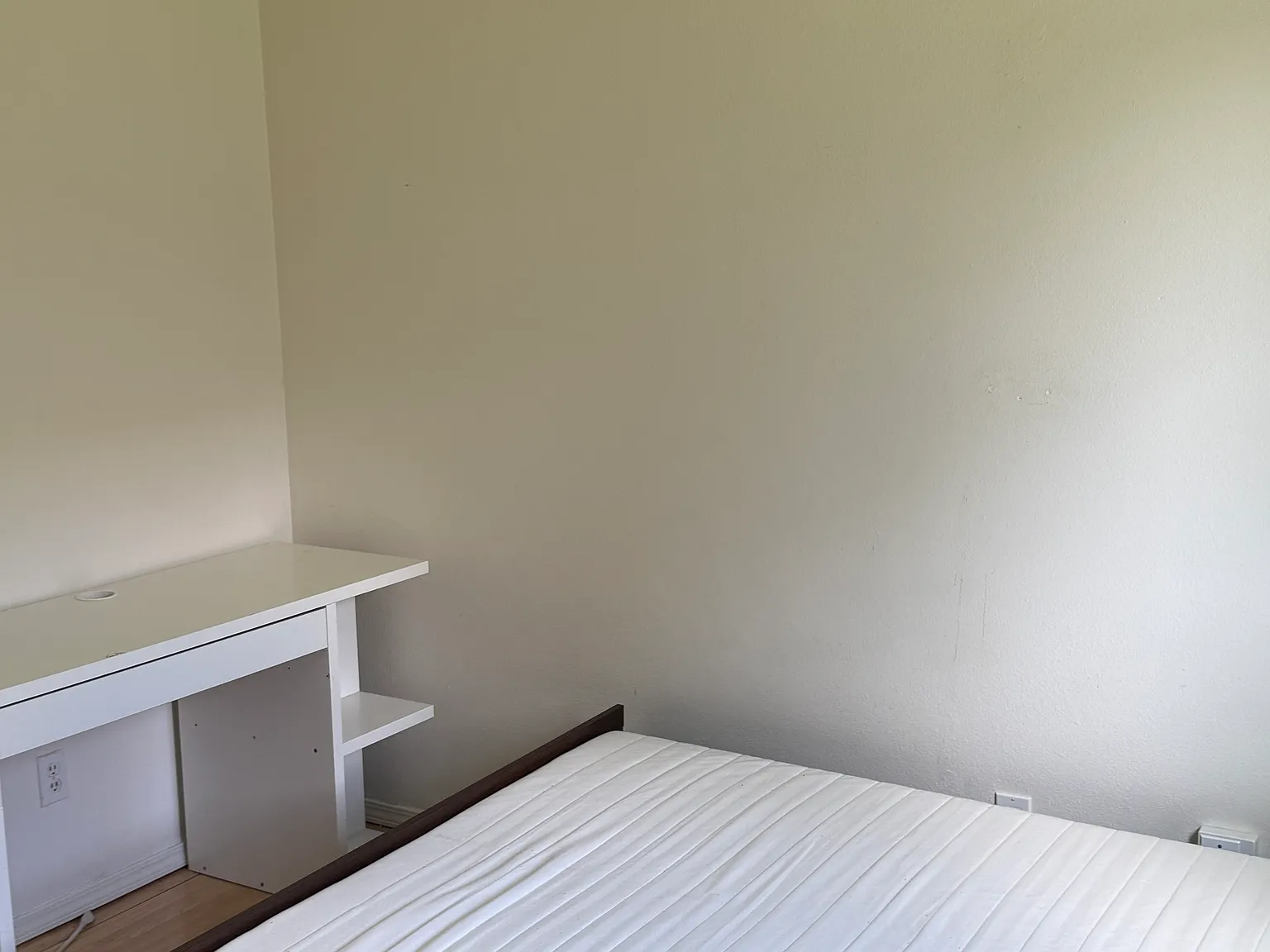 3 bed, 1170 sqft, $1,000 — Photo 3