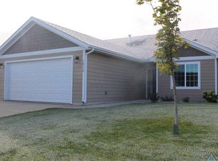 1212 N Lalley Ln #2B, Sioux Falls, SD 57107