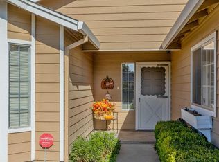 1211 Rayser St, Kingsburg, CA 93631