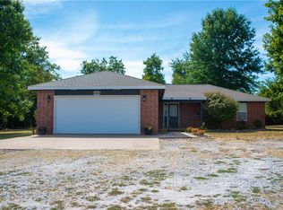 19442 W Highway 12, Gentry, AR 72734