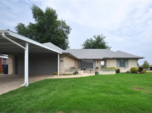 8112 S Country Club Dr, Oklahoma City, OK 73159