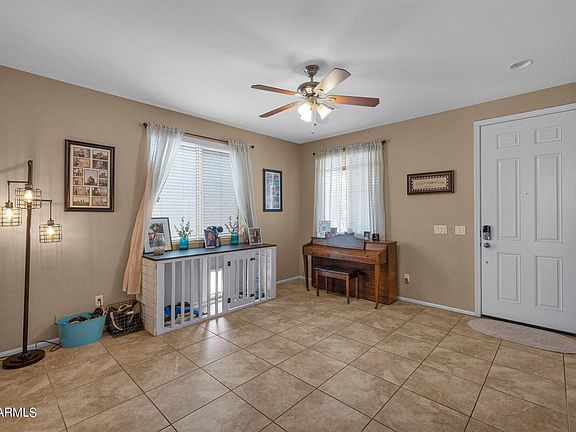 5th image of 972 E Euclid Ave