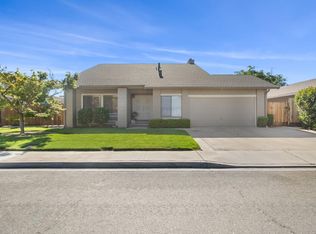 1385 Sherwood Dr, Turlock, CA 95380