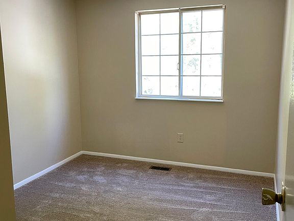 5th image of 8335 Brockham Dr