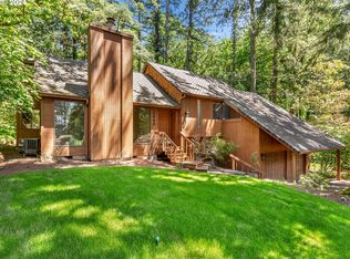 9943 SE Nancy Ct, Happy Valley, OR 97086