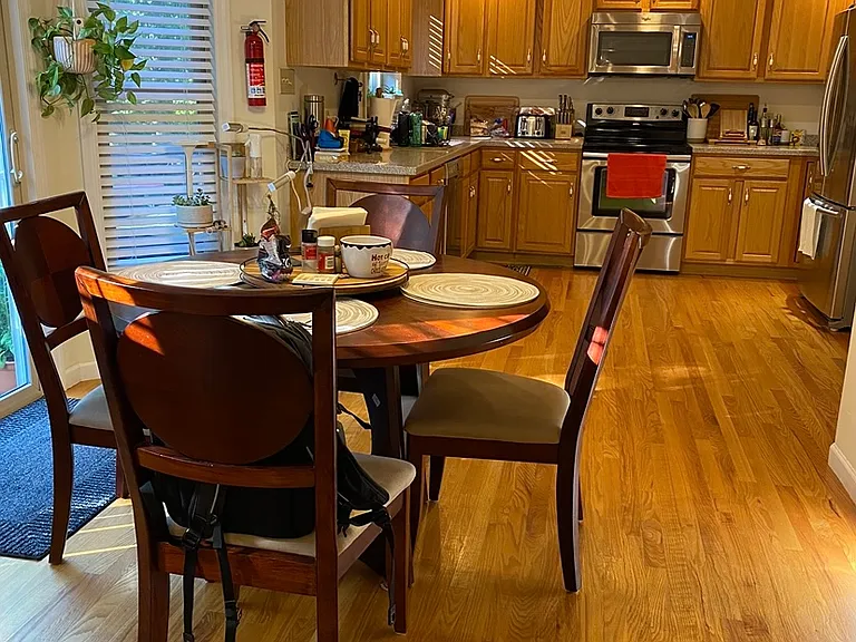 105 Clemson Ct — Photo 3