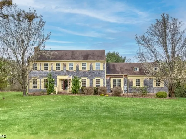 15 Cedar Rd, Readington Twp., NJ 08889