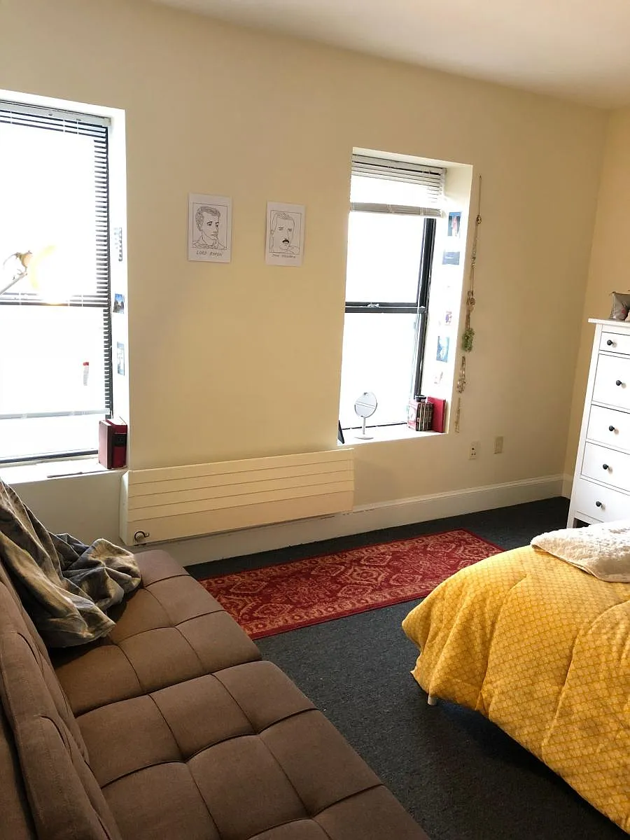 Building Photo - 842 Beacon St #3