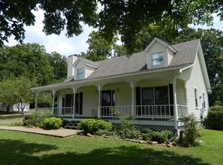 842 Hillside Dr, Springfield, TN 37172