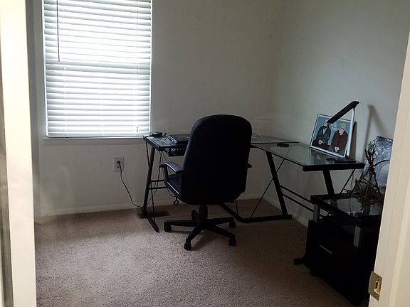 office/3rd bedroom