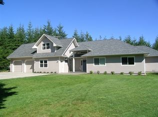 9739 Gilman Pl SW, Pt Orchard, WA 98367