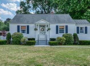 54 Washington Ave, Agawam, MA 01001
