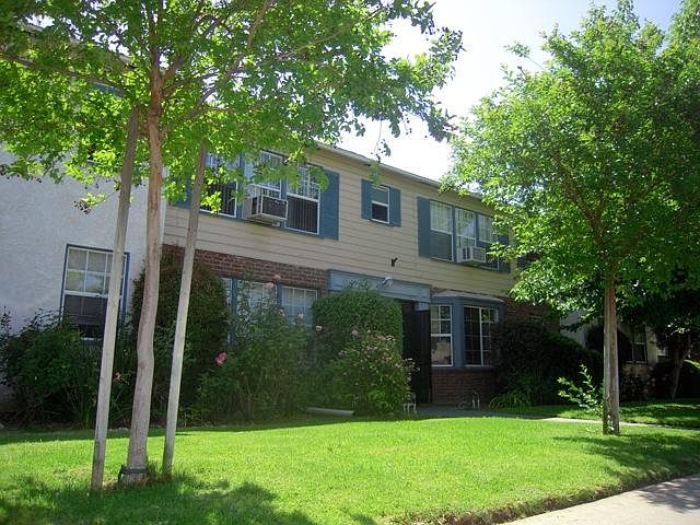 1st image of 420 W Sierra Madre Blvd APT M
