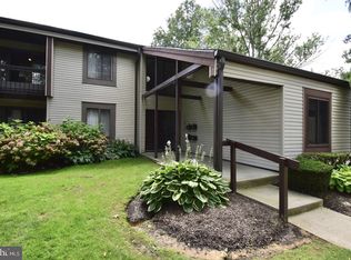 13 Twin Rivers Dr N #MM, Hightstown, NJ 08520