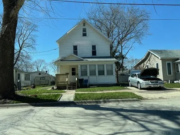 1221 Ackermant St, Waterloo, IA 50703