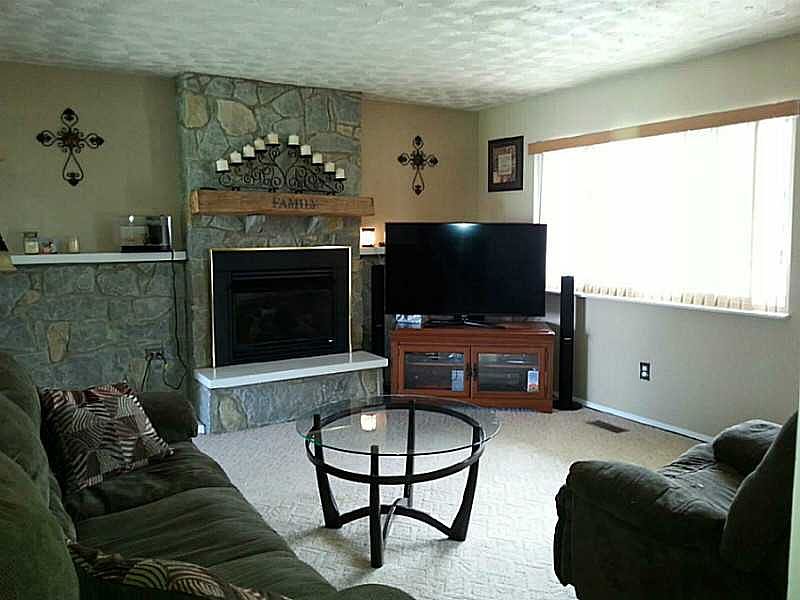 1st image of 1532 Willow Pl