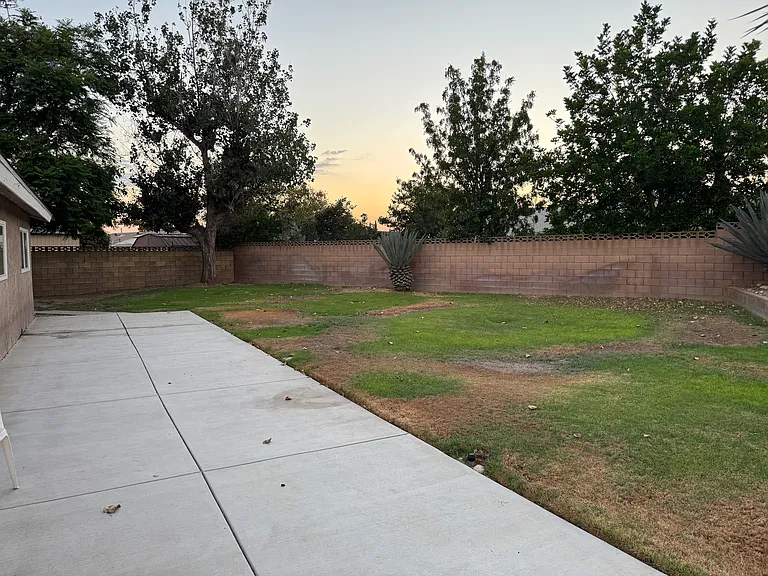 15840 Rainbow Dr — Photo 36