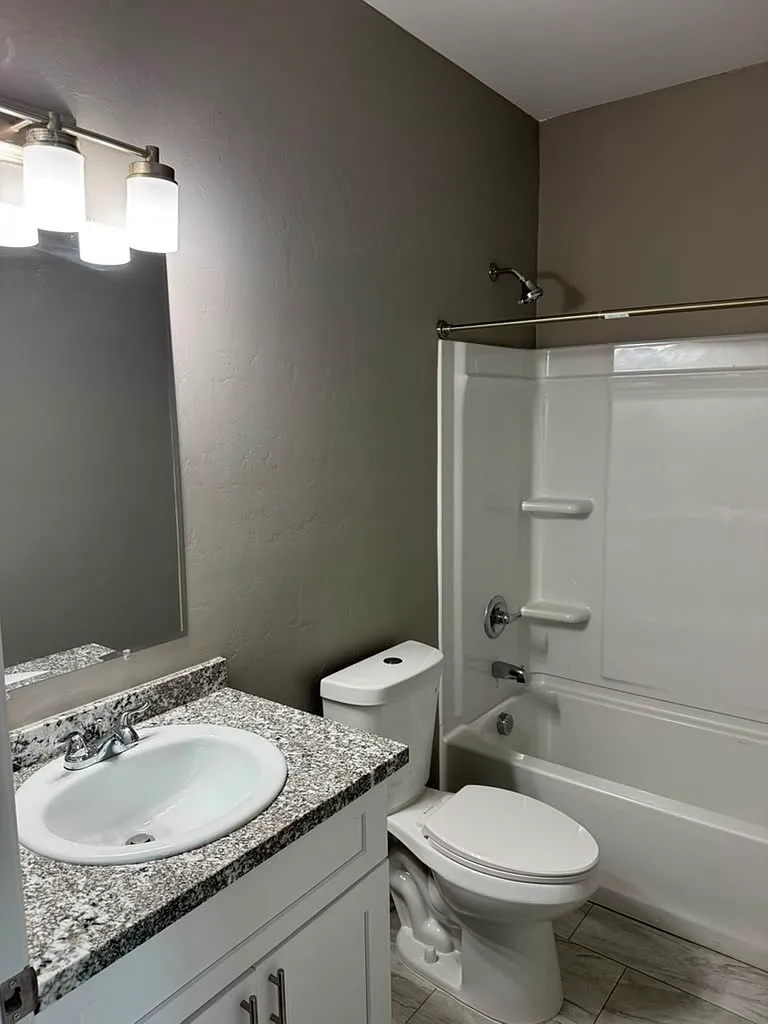 2 bed, 803 sqft, $1,399 — Photo 4
