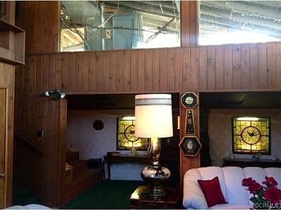 5th image of 9611 La Canada Way