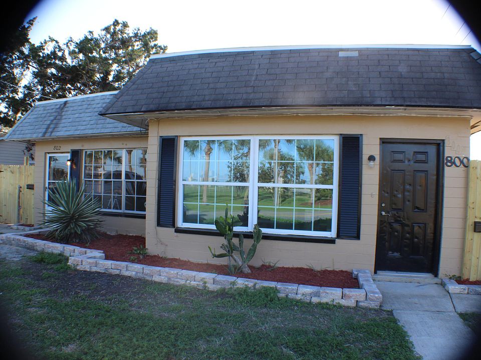 1st image of 800 Donnelly Pl #800