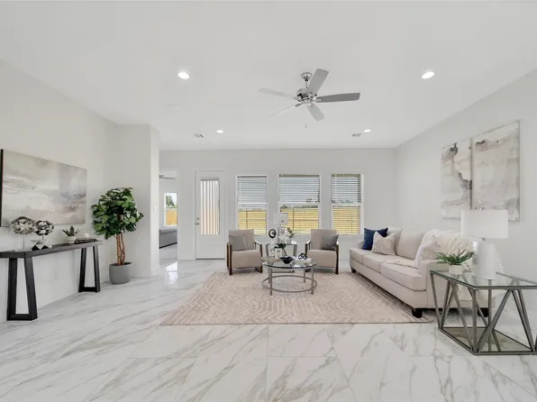 7611 Athlone Dr, Houston, TX 77088