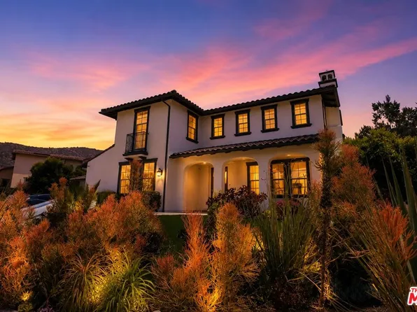 248 Snapdragon Ln, Glendora, CA 91741