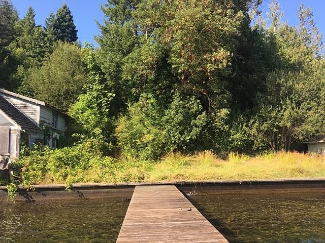 2nd image of 2045 Summit Lake Shore Rd NW