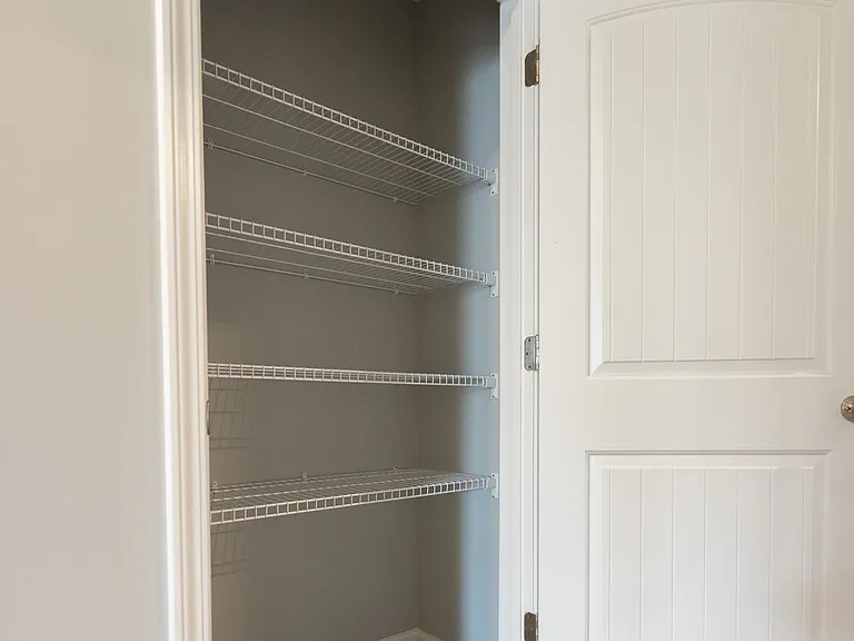 5740 Cloverwood Dr — Photo 25