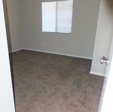 5th image of 26866 Claudette St