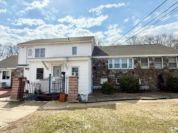 306 Chestnut Hill Road, Colchester, CT 06415