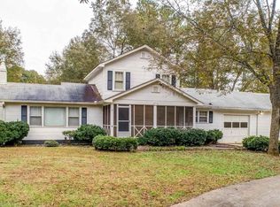 4609 Winder Hwy, Flowery Branch, GA 30542
