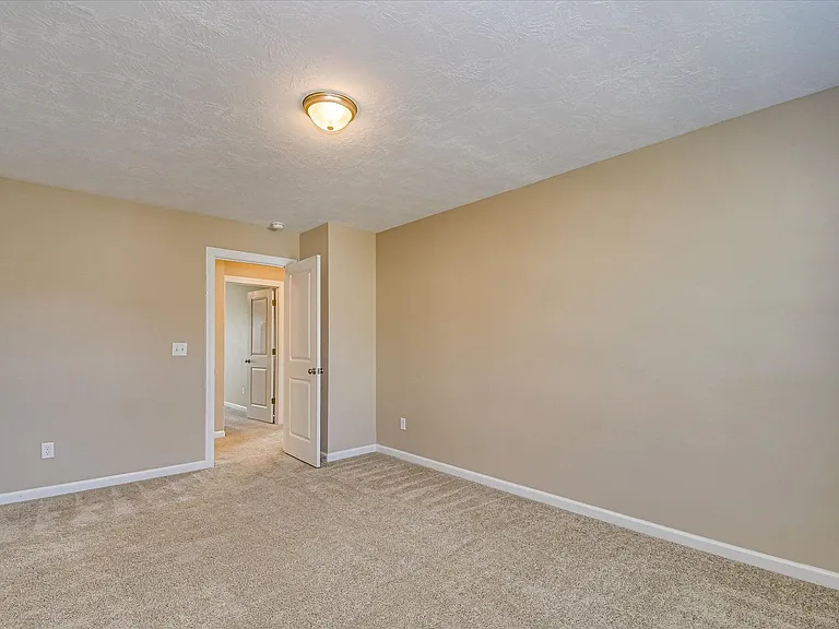 852 Williford Run Dr — Photo 38