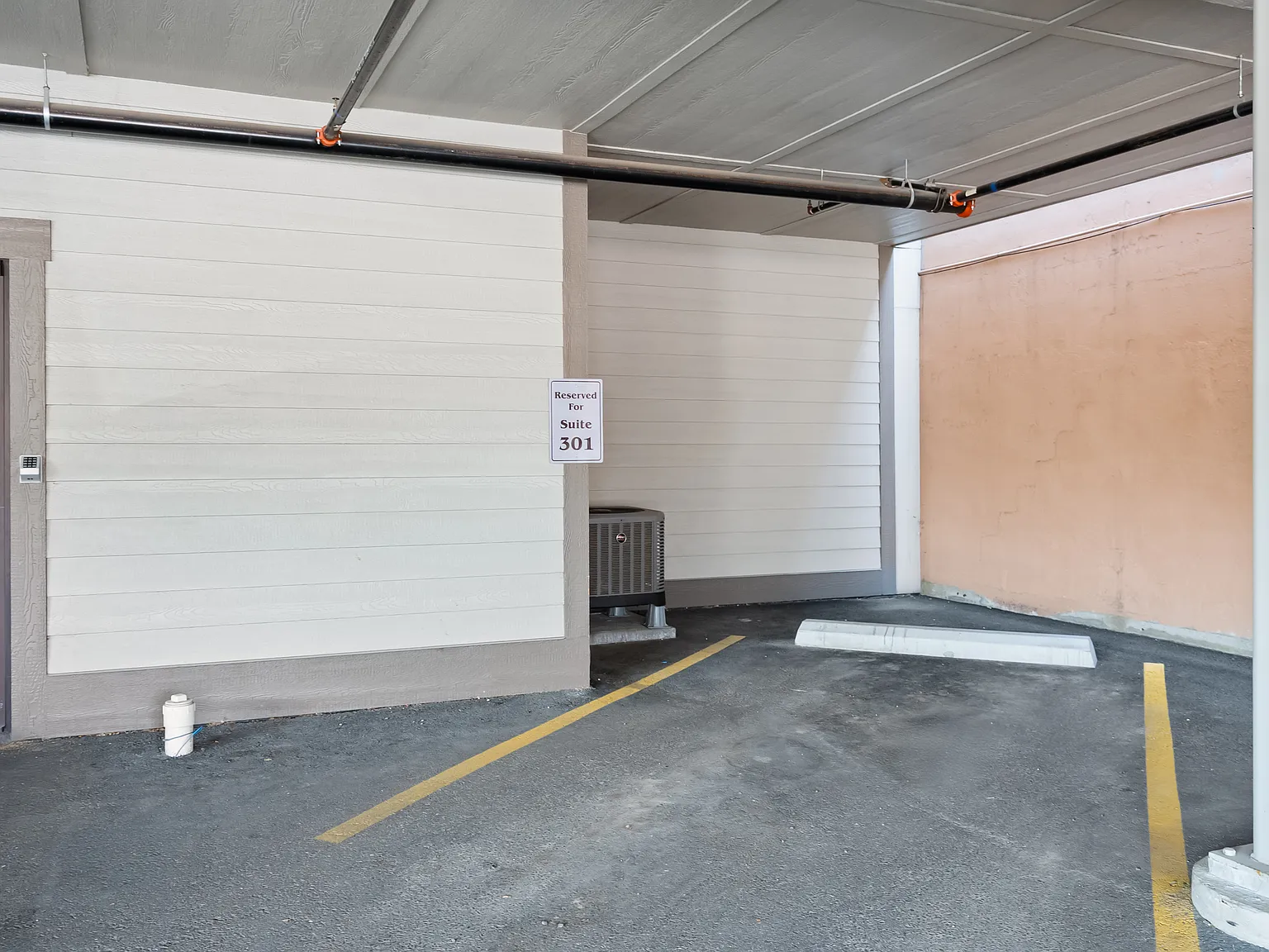 519 Nucleus Ave — Photo 4