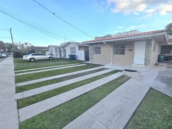 11040 SW 4th St, Sweetwater, FL 33174
