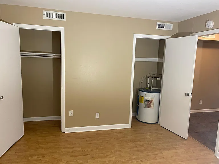 720 Ferdinand Ave SW #26 — Photo 13