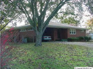 900 Henderson Rd NW, Huntsville, AL 35816