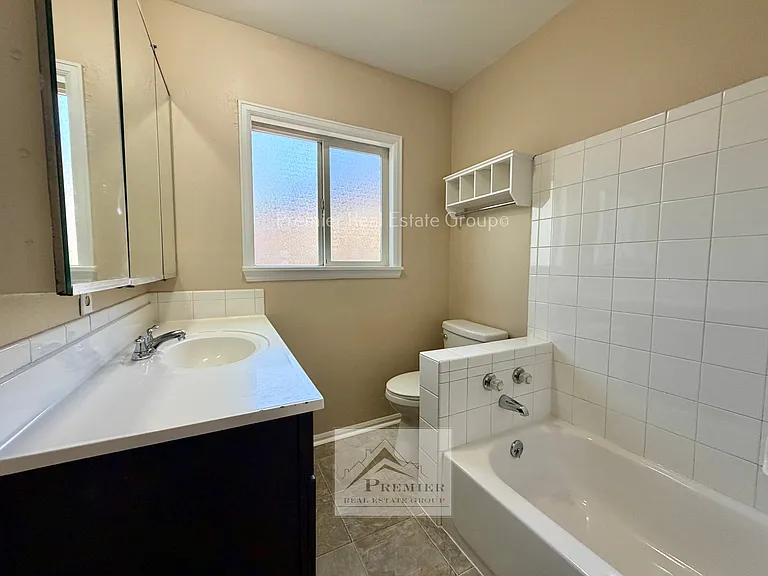1132 Norwood Ave — Photo 12